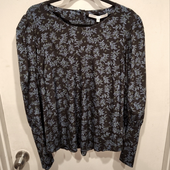 Veronica Beard Tops - Veronica Beard NWT Blue & Black Floral 100% Silk Clarke Top Sz 14-Cottagecore